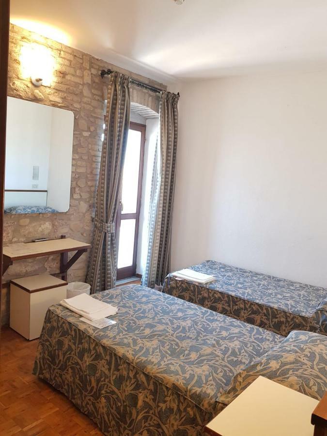 Hotel Il Castello Assisi Eksteriør billede